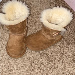 Toddler uggs